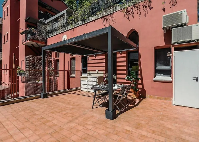 Appartement Retreat With Terrace, 25-minute Walk From The Trevi Fountain *