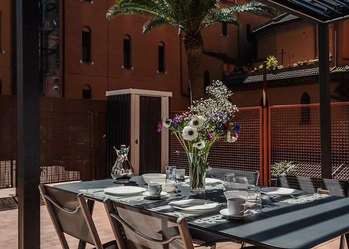 Appartement Retreat With Terrace, 25-minute Walk From The Trevi Fountain *