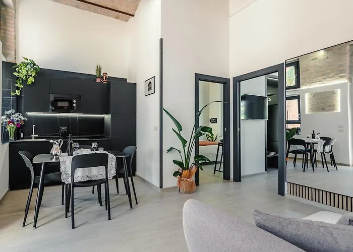 Appartement Retreat With Terrace, 25-minute Walk From The Trevi Fountain
