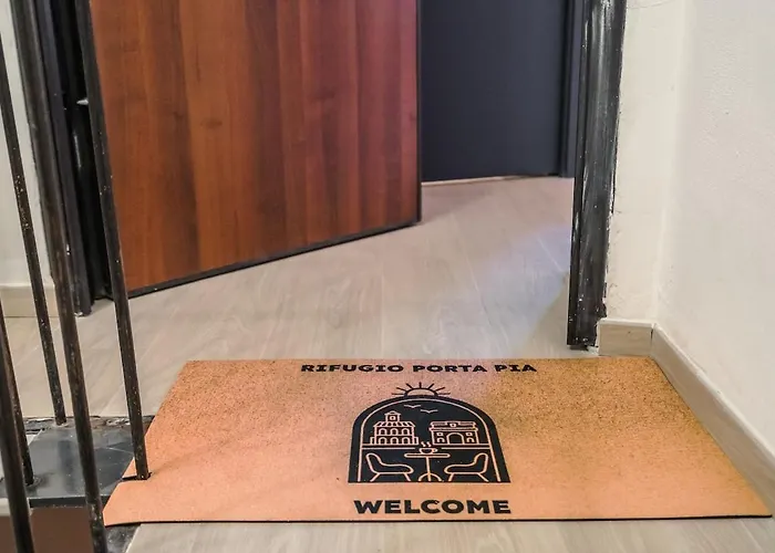 Retreat With Terrace, 25-minute Walk From The Trevi Fountain * Rome
